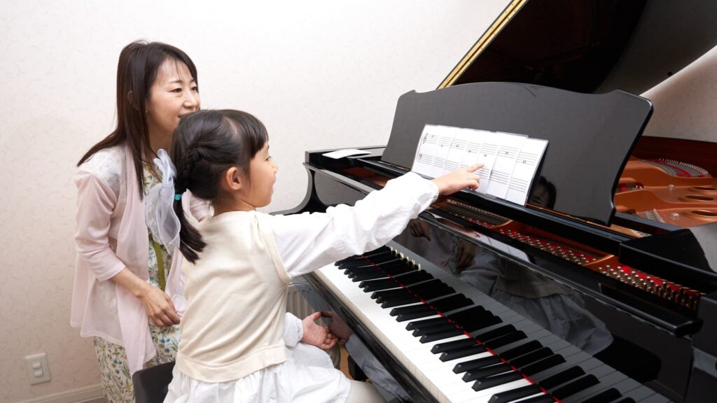 元小学校教師による丁寧な指導｜お子様の個性を伸ばす導入期ピアノレッスン